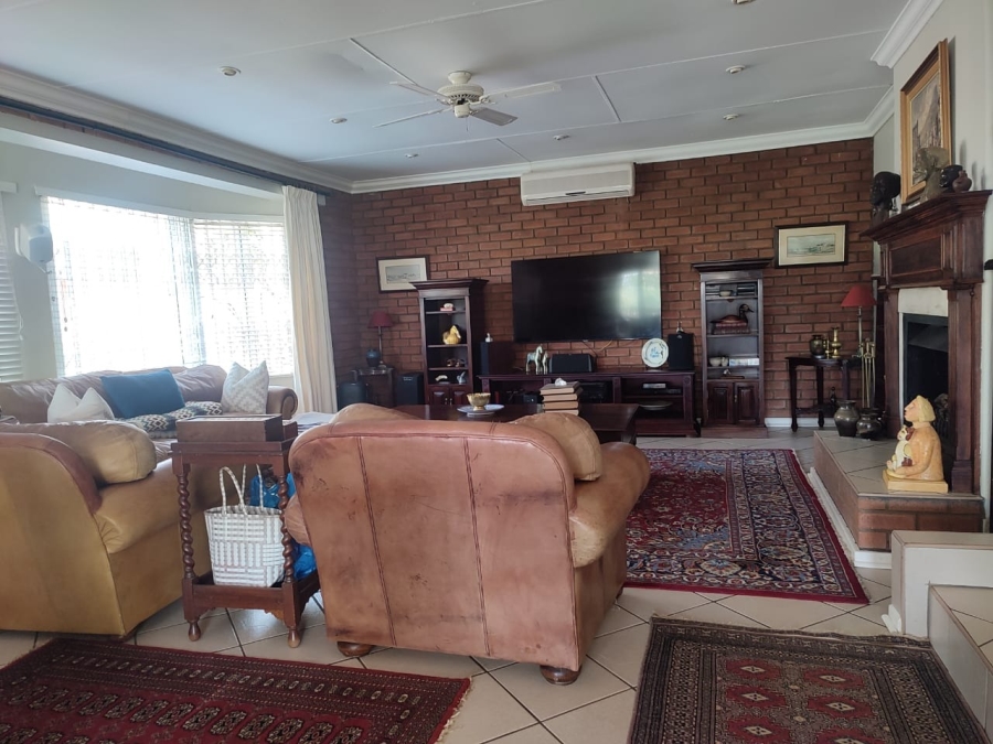 3 Bedroom Property for Sale in Rustenburg Rural North West